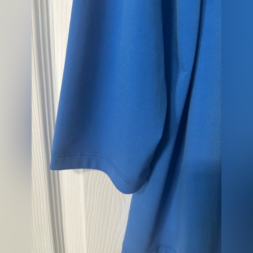 Susan Graver Liquid Knit Blue Tunic Top Cut Out Detail Size XL 3/4 Sleeves EUC - Picture 3 of 6